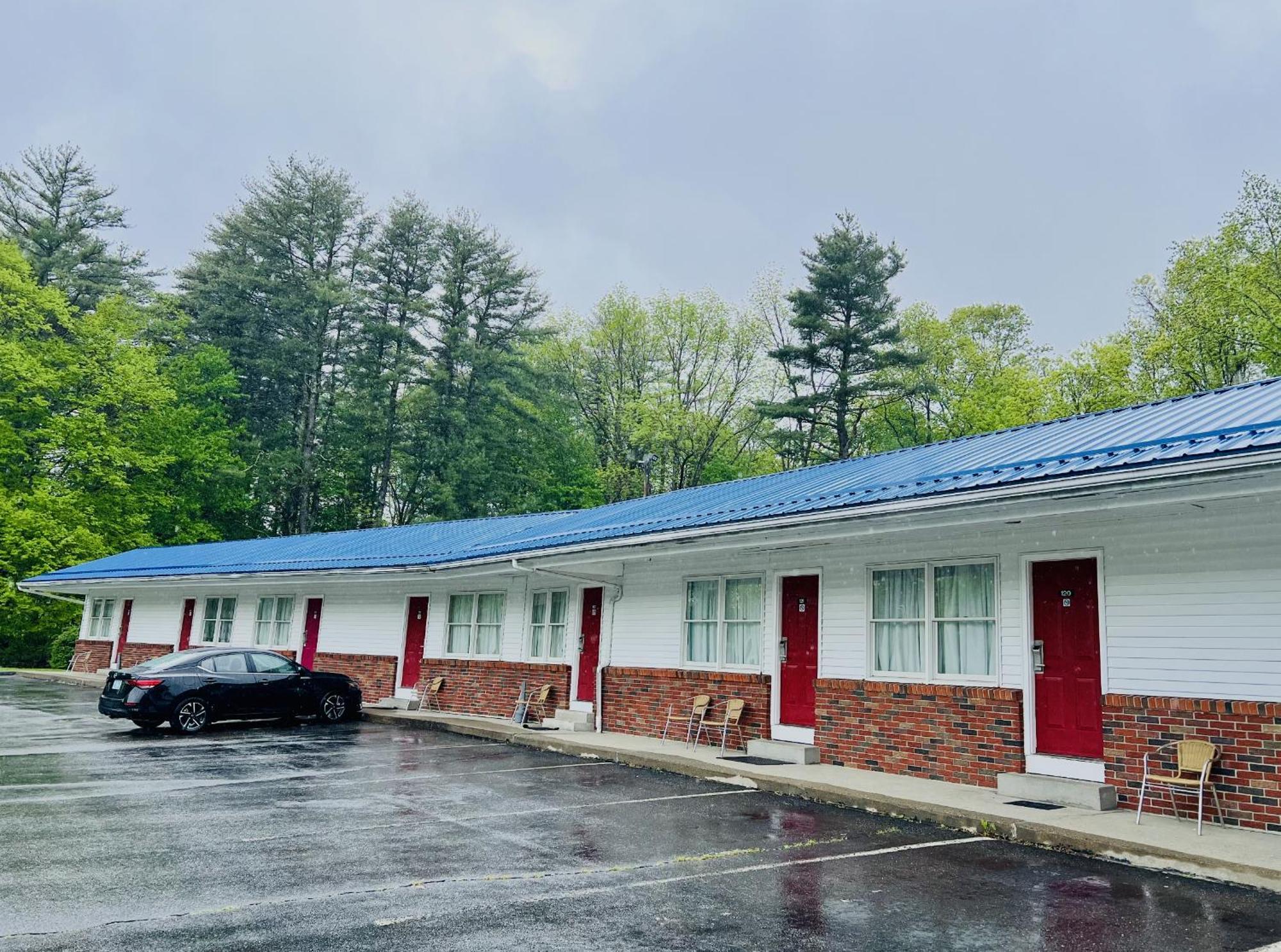 Economy Lodge 682 Main St Sturbridge Eksteriør bilde
